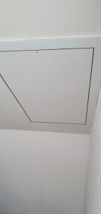 Plafond plaatsen